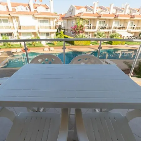 Luxury 2 Bed Minutes From Calis Beach, 1002 公寓 费特希耶