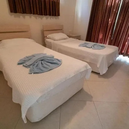 Luxury 2 Bed Minutes From Calis Beach, 1002 Apartmán *